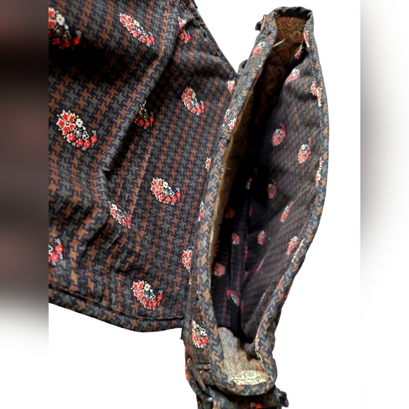 VERA BRADLEY BODY BAG - Picture 9 of 10